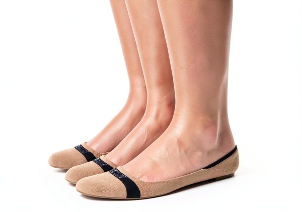 SPERRY Womens No Show Socks Intarsia Knit Logo Three Pairs-0