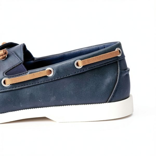 Amazon Essentials Kids Boat Shoes Comfort Fit Leather Style-4